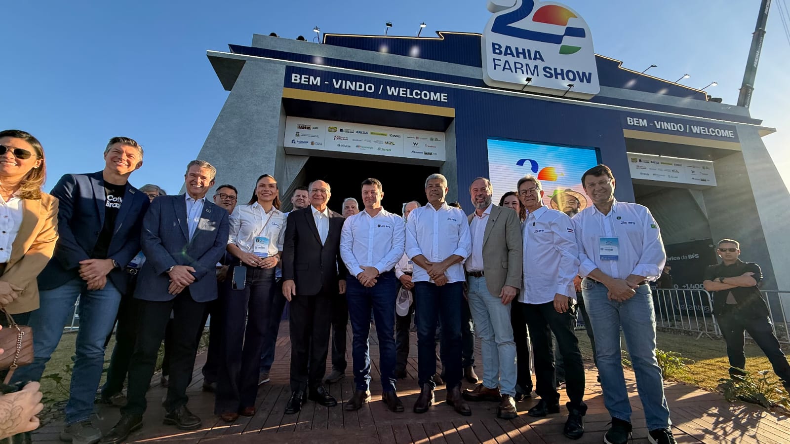 Bahia Farm Show celebra 20ª edição histórica com anúncios do governo de investimentos para o agro